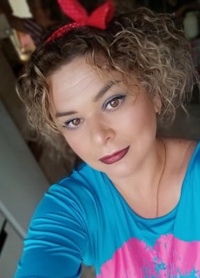 Ирина из Удачныя 42 года