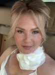 Larisa, 49, Novosibirsk