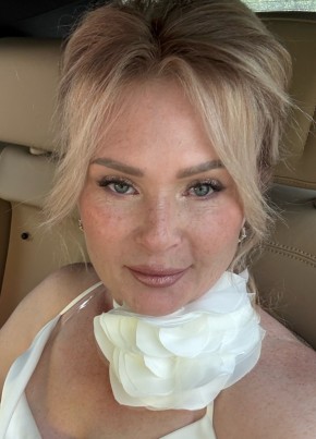 Larisa, 49, Russia, Moscow