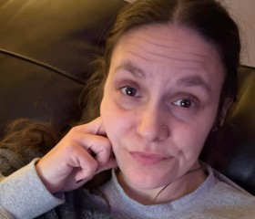 Leslie Bagley, 29, Ashburn