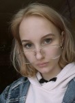 Anna, 19, Moscow