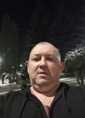 Виталий из Долгопрудныя 48 лет