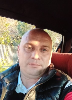 Юрий, 41, Россия, Железногорск (Красноярский край)