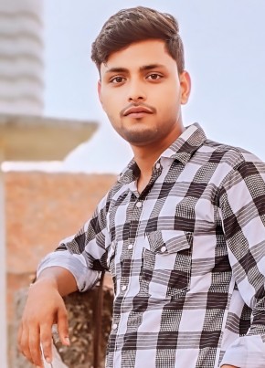 Asif Ail, 18, India, Delhi