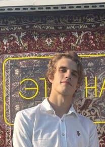Кирилл из Екатеринбурга 19 лет