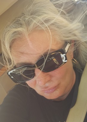 Elena Robbins, 50, Russia, Saint Petersburg