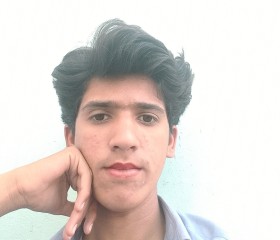 Aati, 19, Kamar Mushani