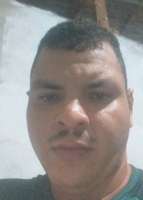 Lucas sarmento из Belém (Pará) 24 года