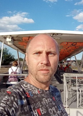 Владимир из Астрахани 53 года