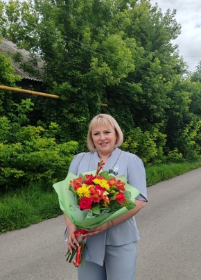Лариса из Воронежа 50 лет