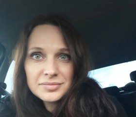 Olesya, 42, Saint Petersburg