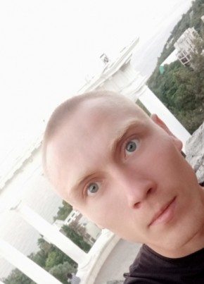 Макс, 28, Россия, Ялта