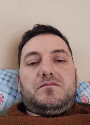 Daniel, 35, Romania, Cluj-Napoca