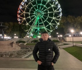 Yaroslav, 18, Novocherkassk