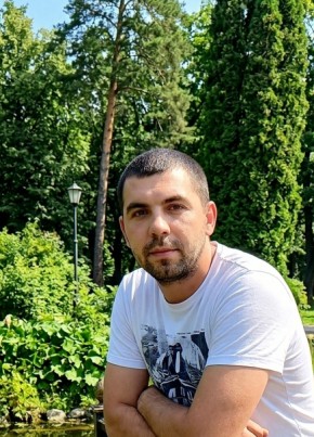 Виктор из Тюмени 41 год