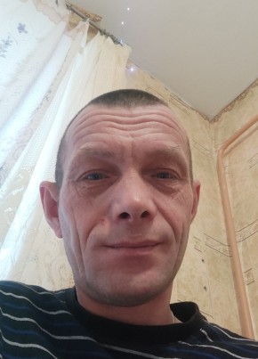 Роман из Каргополи 47 лет