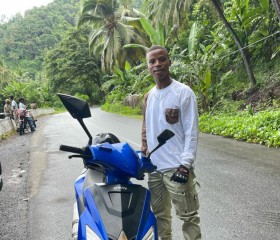 Ankoub youssouf, 23, Mamoudzou