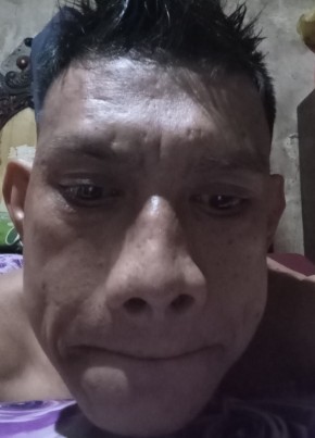 Amirullah из Curug 42 года