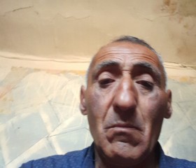 Petros, 64, Armavir