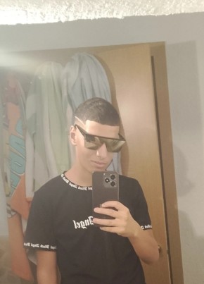 Youssef из Viladecans 18 лет