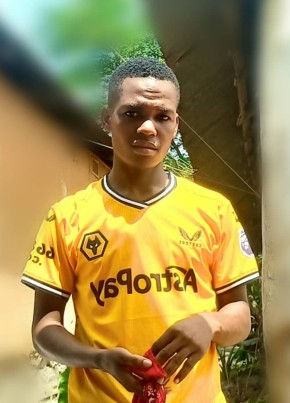 jorsey, 21, Tanzania, Bagamoyo