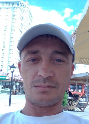 Павел, 39, Россия, Лучегорск