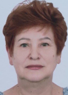 Галина, 63, Россия, Адлер