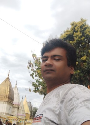 Rakesh Ranjan, 39, India, Varanasi