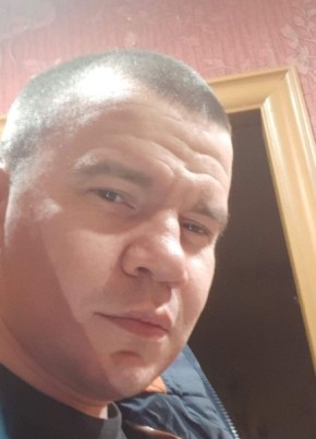 Andrey Medvedev, 44, Russia, Chelyabinsk