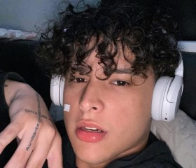 Rafael, 18, Guatire