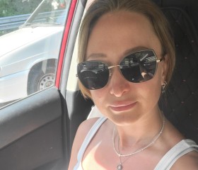 Y, 22, Adler