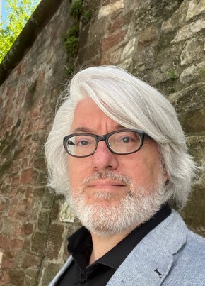 Manu, 51, Switzerland, Bern