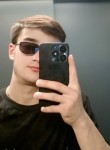 Denis, 21, Moscow