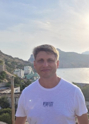 Алексей из Тимашёвска 42 года