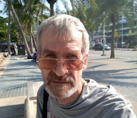 Валерий, 67 лет, Новосибирск