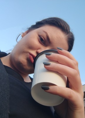 Nika из Wrocław 27 лет