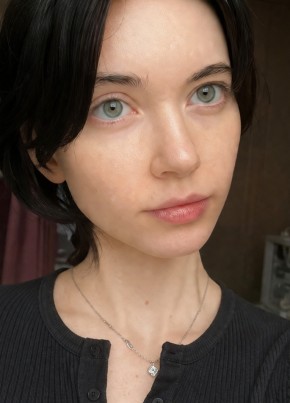 Катя из Луганска 24 года
