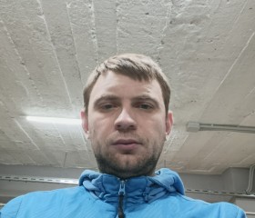 Konstantin, 32, Moscow