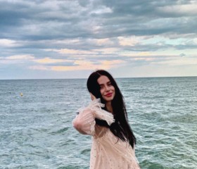 Yliana, 26, Belorechensk