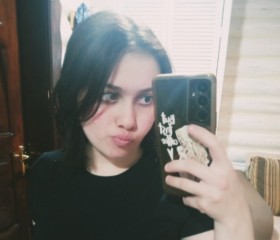 Ulyana, 18, Novomikhaylovskiy