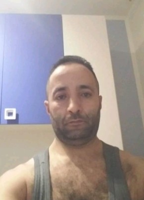 Abdul из Milano 47 лет