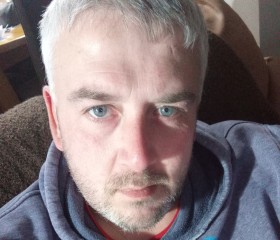 Keri, 38, Swansea