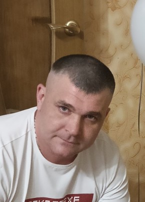 Александр из Энгельса 38 лет