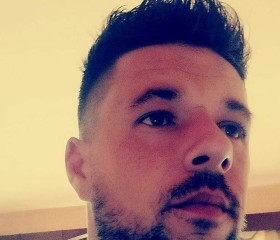 Sebastian, 33, Gataia
