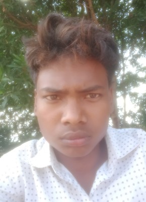 Tjan, 18, India, Phirangipuram