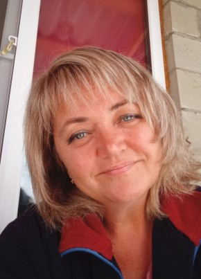 Арина из Камышина 46 лет