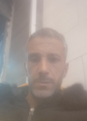 Karim из Algiers 40 лет