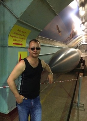 Viktor, 45, Russia, Sevastopol