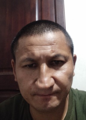 Нурик из Алматы 44 года