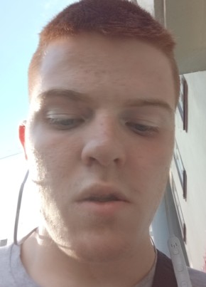 Jason из Erfurt 18 лет